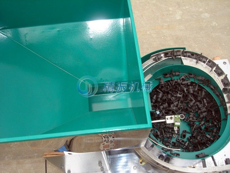 振動(dòng)盤料倉(cāng)